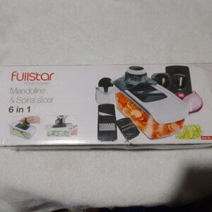 Kitchen innovation mandoliner & spiral slicer, brand new